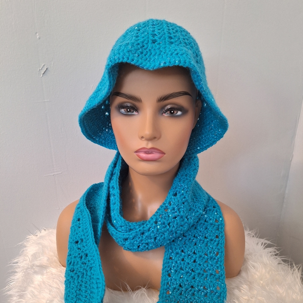 Handmade crochet turquoise sequin scarf & hat set - Picture 4 of 4